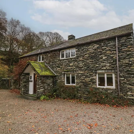 Riverside Ferienhaus