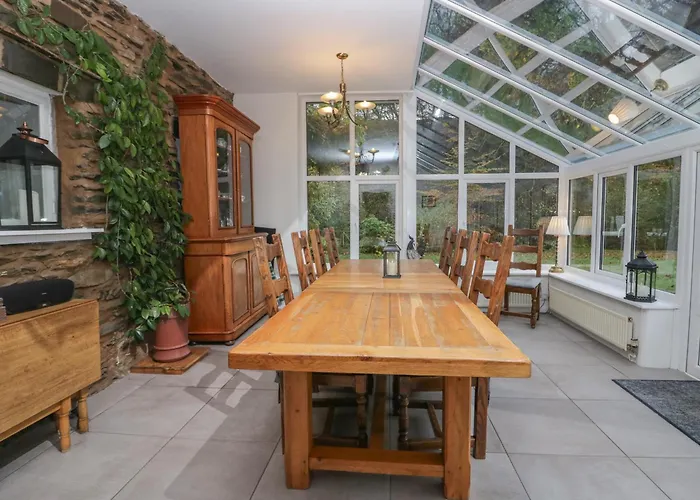 Riverside Semesterbostad